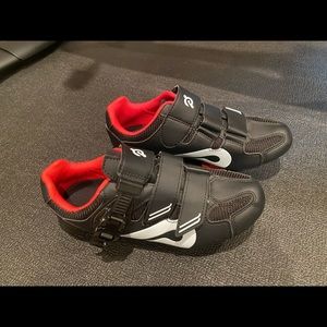 Peloton cycling shoes